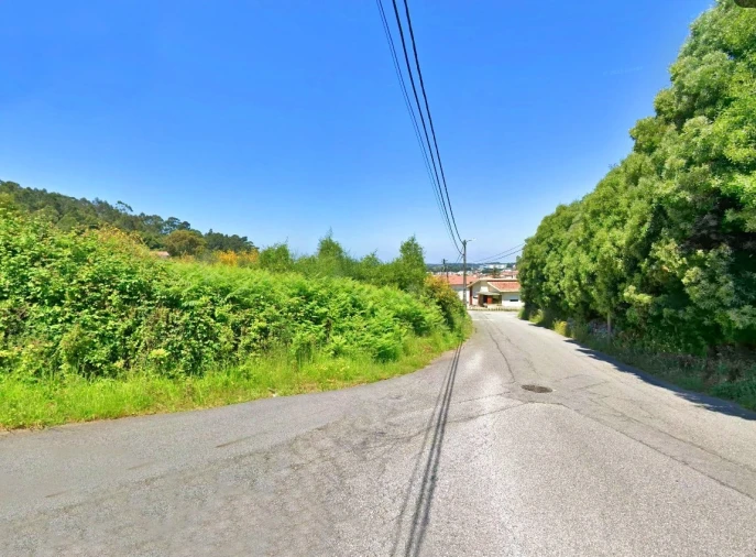 Terreno para Venda em Nogueira da Regedoura Foto 3