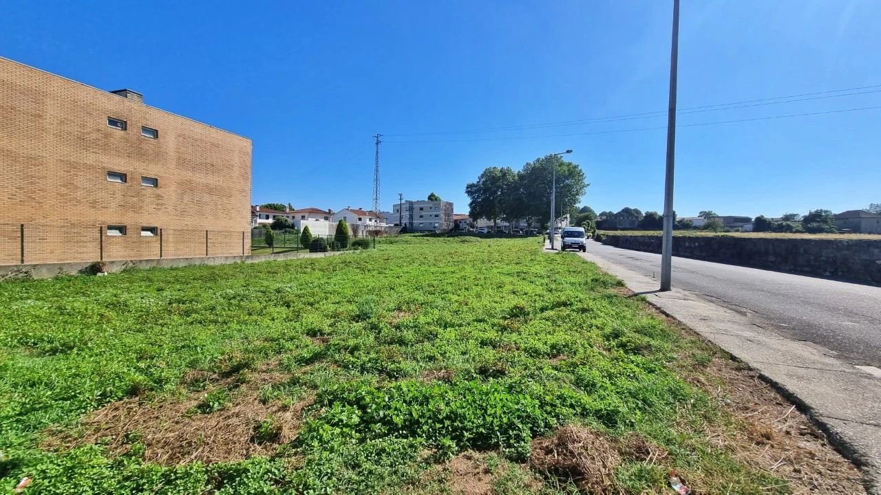 Terreno para Venda em Custóias, Leça do Balio e Guifões Foto 5