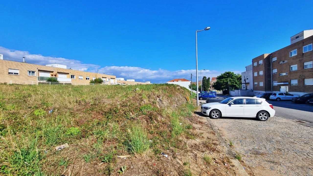 Terreno para Venda em Custóias, Leça do Balio e Guifões Foto 8