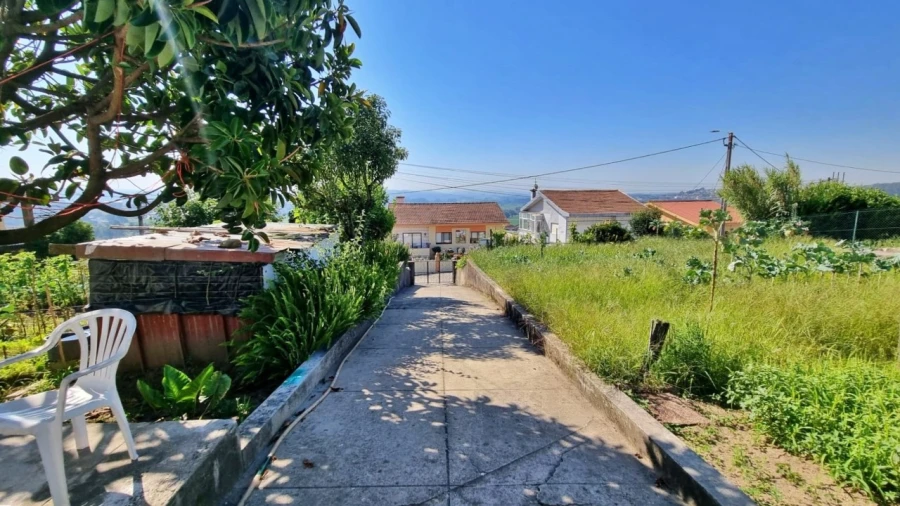 Terreno para Venda em Coronado (São Romão e São Mamede) Foto 2