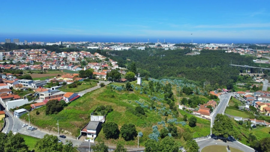 Terreno para Venda em Custóias, Leça do Balio e Guifões Foto 3
