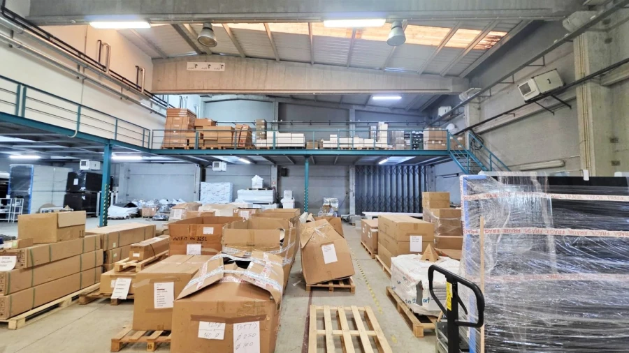 Armazém para Arrendamento em Moreira Foto 29