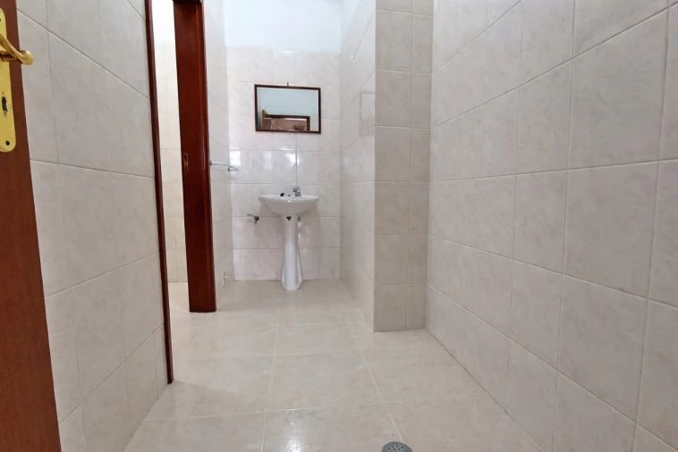 Escritório para Arrendamento em Castêlo da Maia Foto 3