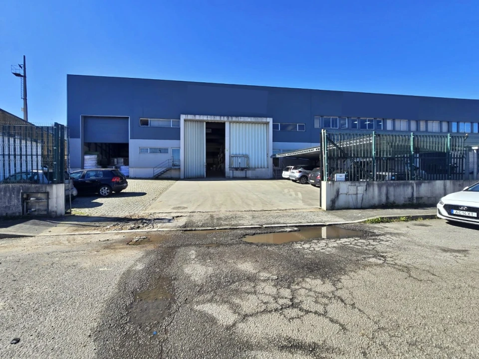 Armazém para Arrendamento em Alfena Foto 17