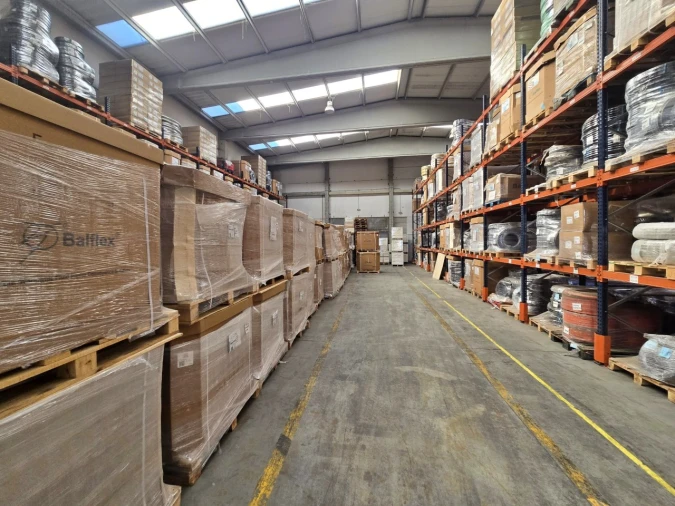 Armazém para Arrendamento em Alfena Foto 9