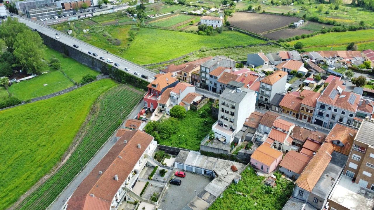 Terreno para Venda em São Mamede de Infesta e Senhora da Hora Foto 4