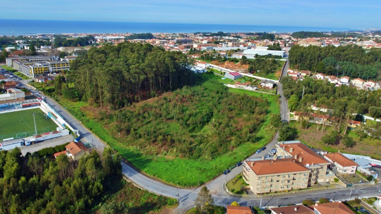 Terreno para Venda em São Felix da Marinha Foto 1