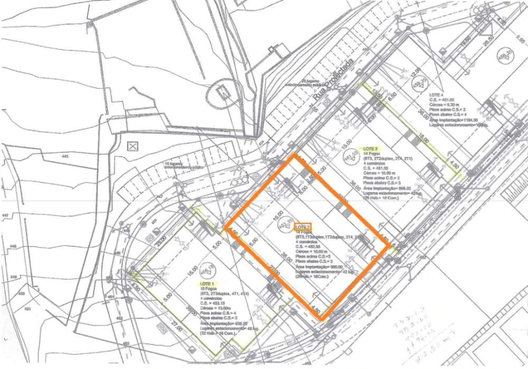 Terreno para Venda em Sé e São Lourenço Foto 1