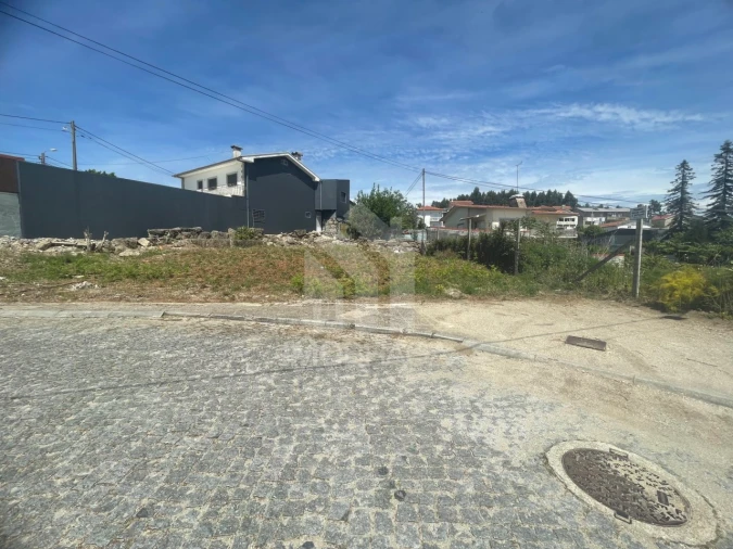 Terreno para Venda em Celeirós, Aveleda e Vimieiro Foto 3