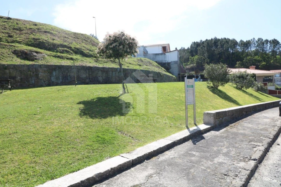 Terreno para Venda em Escudeiros e Penso (Santo Estêvão e São Vicente) Foto 17