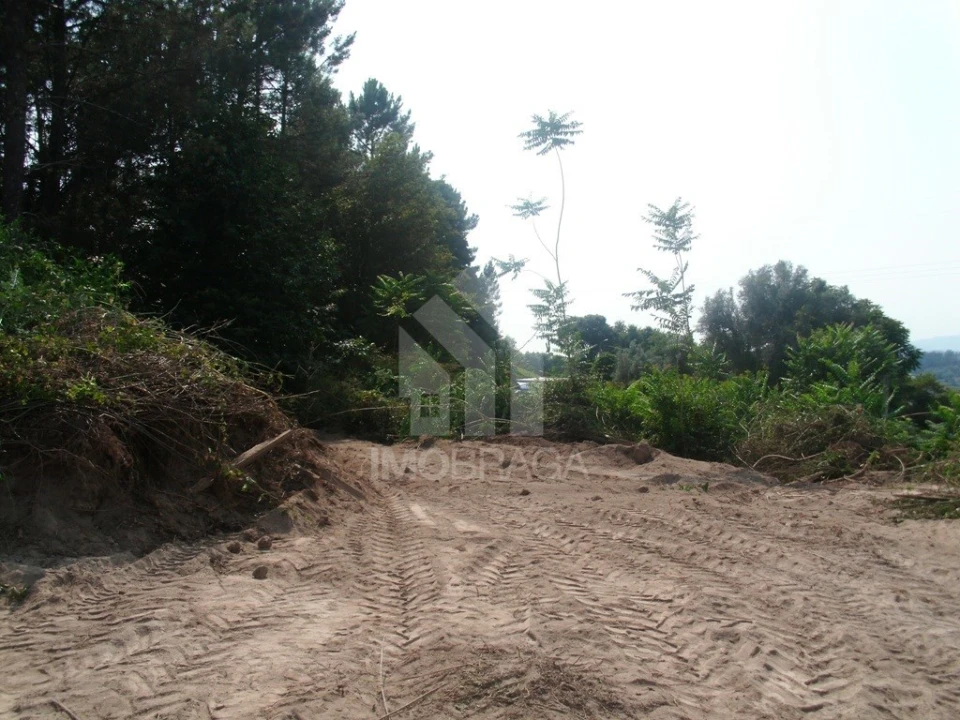 Terreno para Venda em Águas Santas e Moure Foto 6