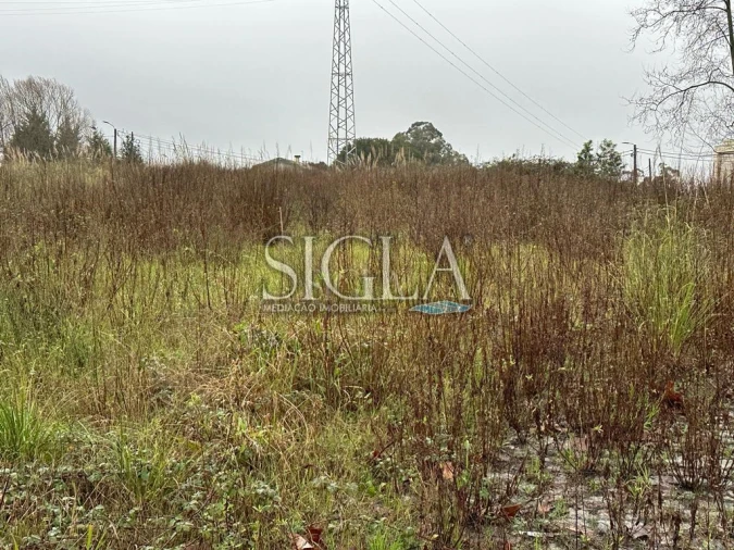 Terreno para Venda em Mafamude e Vilar do Paraíso Foto 1