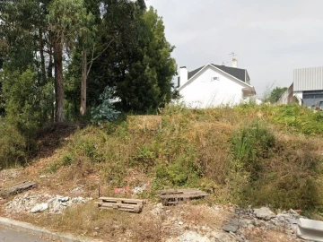 Terreno para Venda em Serzedo e Perosinho