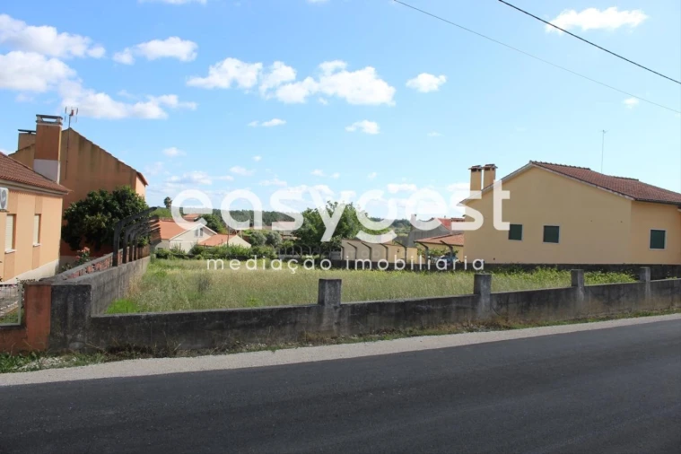 Terreno para Venda em São João Baptista e Santa Maria dos Olivais Foto 6