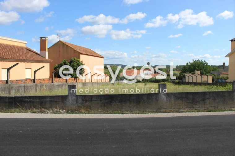 Terreno para Venda em São João Baptista e Santa Maria dos Olivais Foto 9