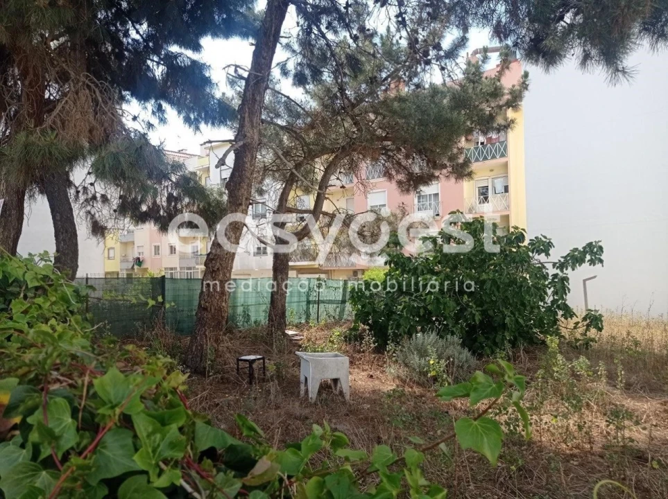 Terreno para Venda em Quinta do Conde Foto 4