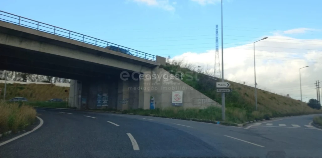 Terreno para Venda em Santo Antão e São Julião do Tojal Foto 17