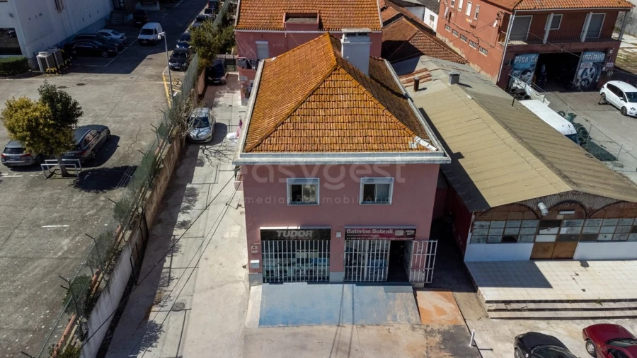 Terreno para Venda em Alverca do Ribatejo e Sobralinho Foto 1