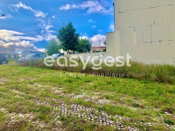 Terreno para Venda em São João de Lourosa Foto 6