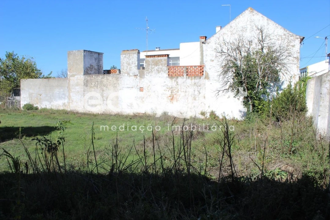 Terreno para Venda em Almeirim Foto 8