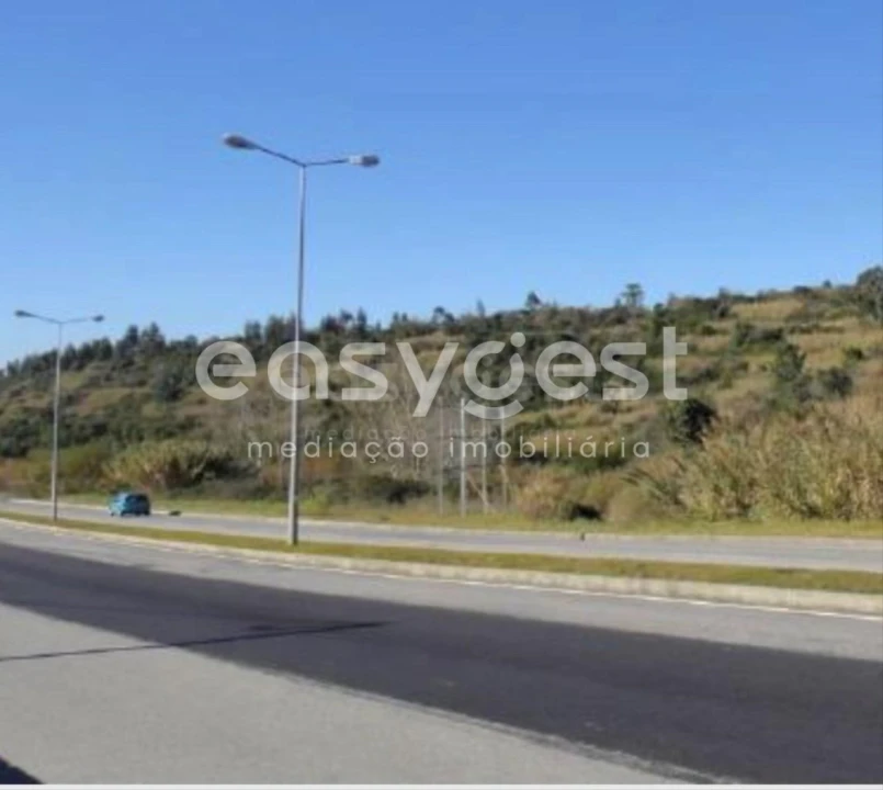 Terreno para Venda em Santo Antonio dos Olivais Foto 6