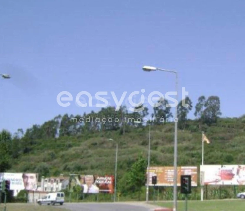 Terreno para Venda em Santo Antonio dos Olivais Foto 10