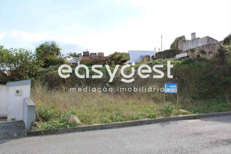 Terreno para Venda em Famalicão Foto 1