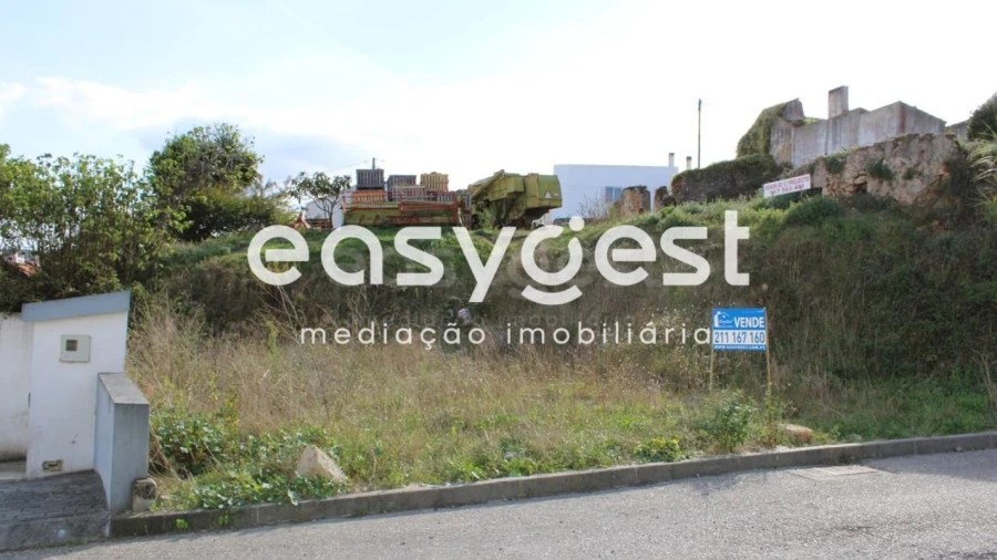 Terreno para Venda em Famalicão