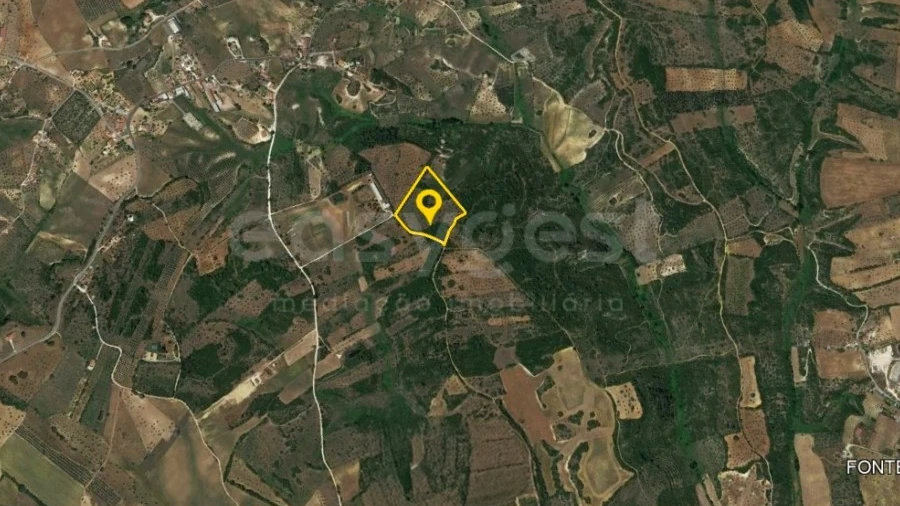 Terreno para Venda em Azoia de Cima e Tremês