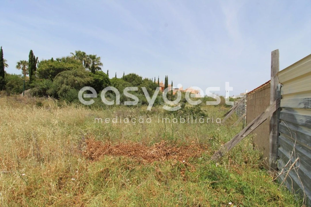 Terreno para Venda em Lagos (São Sebastião e Santa Maria) Foto 4