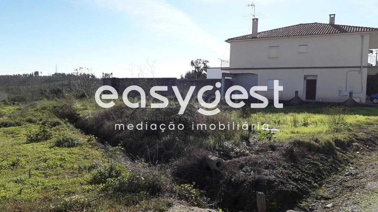 Terreno para Venda em Paião Foto 2