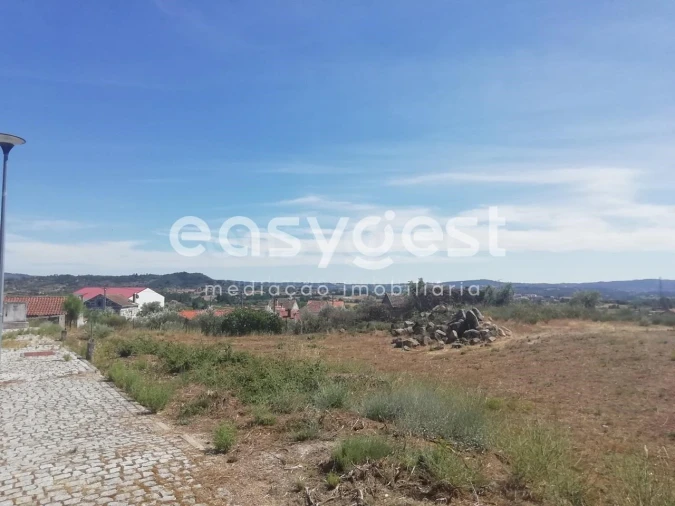 Terreno para Venda em Caria Foto 10