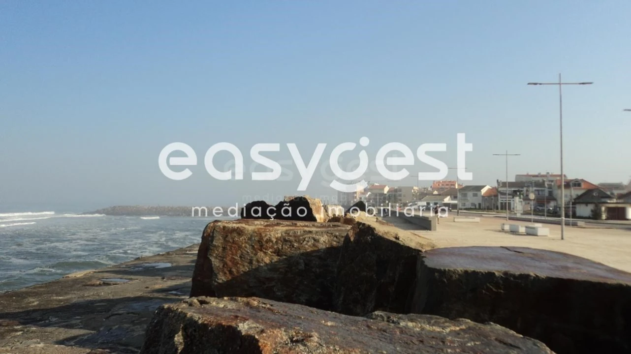 Terreno para Venda em Ovar, São João, Arada e São Vicente de Pereira Jusã Foto 1