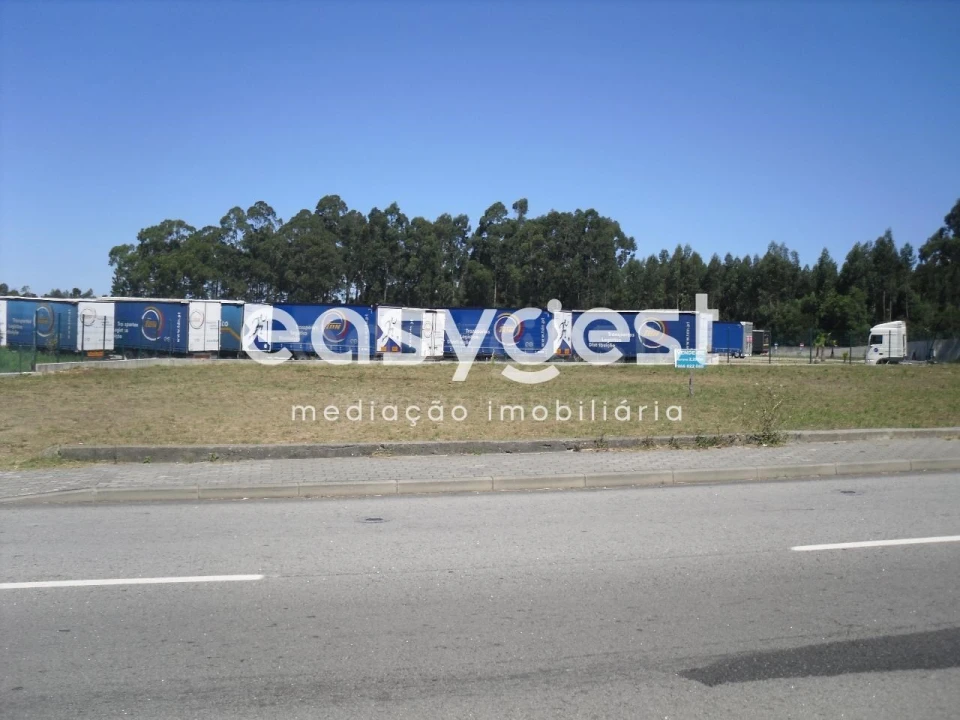 Terreno para Venda em Esmoriz Foto 1