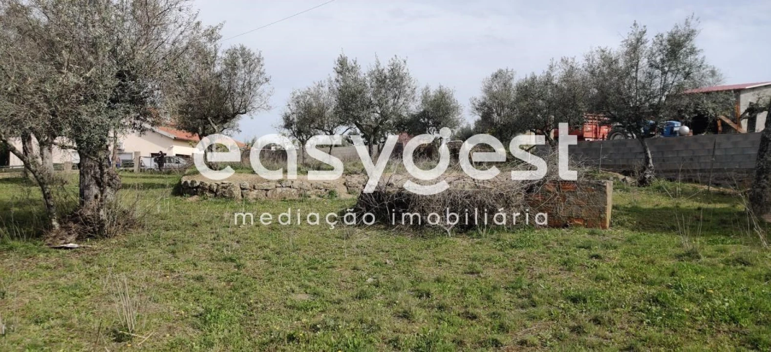 Terreno para Venda em Escalos de Cima e Lousa Foto 32