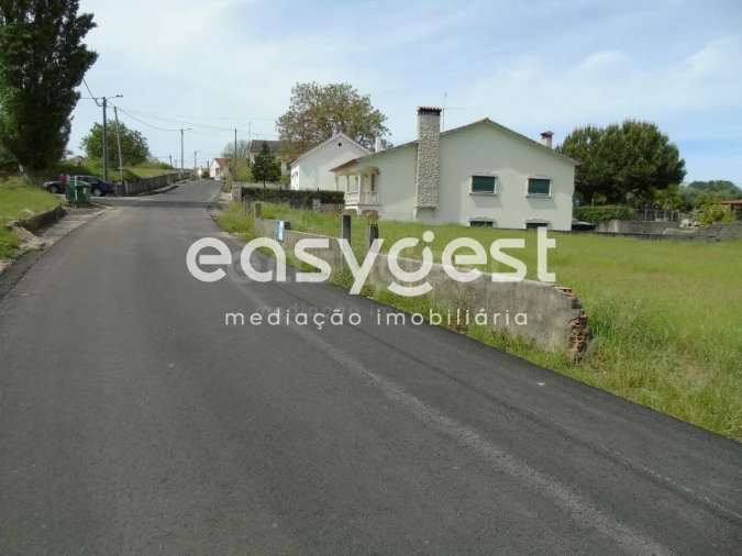 Terreno para Venda em São João Baptista e Santa Maria dos Olivais Foto 16