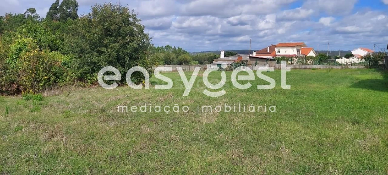 Terreno para Venda em Amor Foto 13