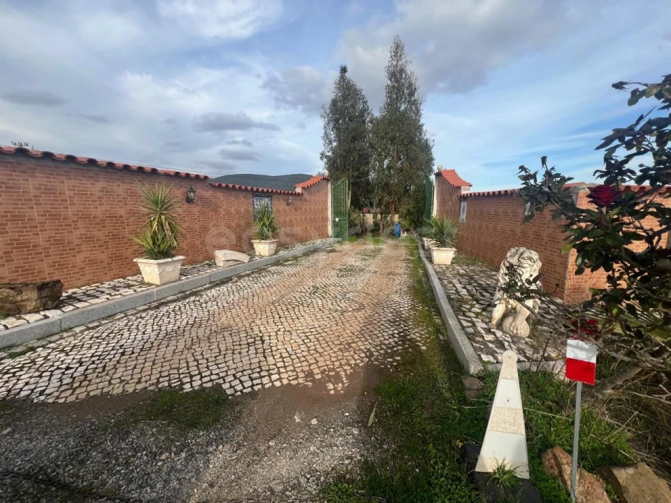 Terreno para Venda em Vila Verde de Ficalho Foto 1