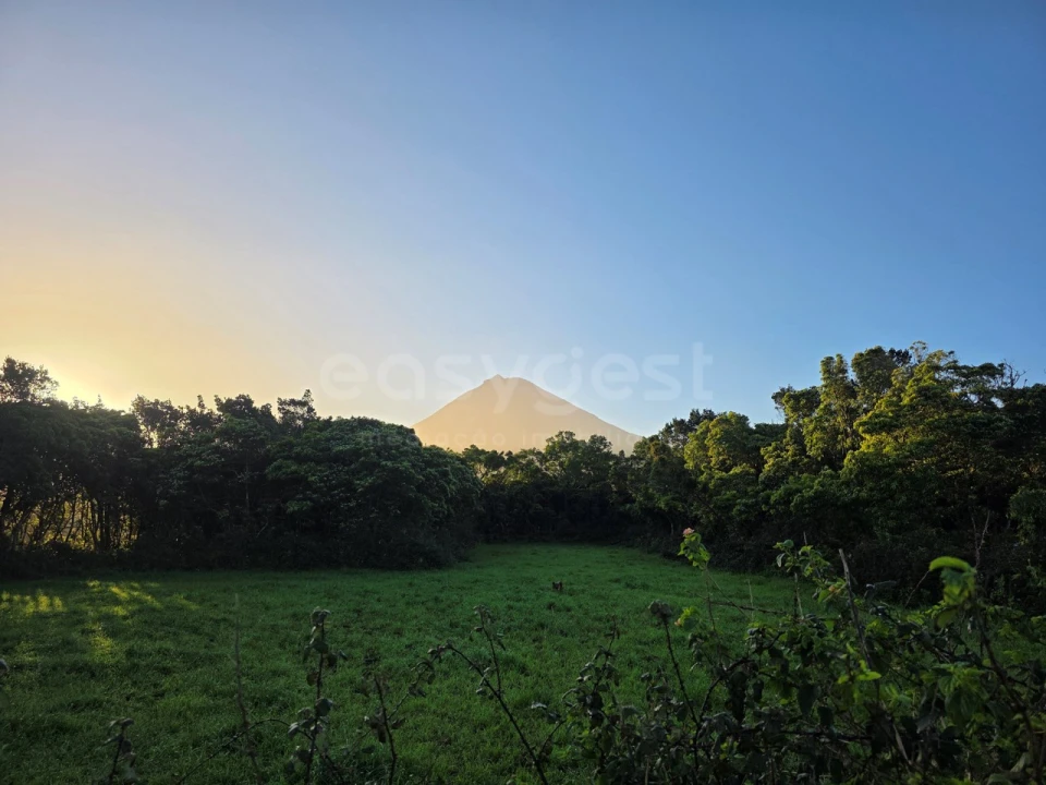 Terreno para Venda em Bandeiras Foto 1