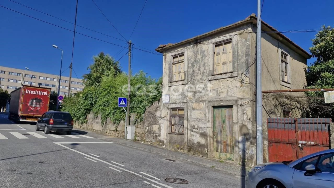 Terreno para Venda em Custóias, Leça do Balio e Guifões Foto 1