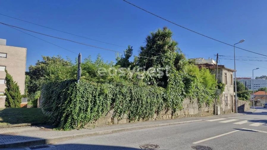 Terreno para Venda em Custóias, Leça do Balio e Guifões Foto 4