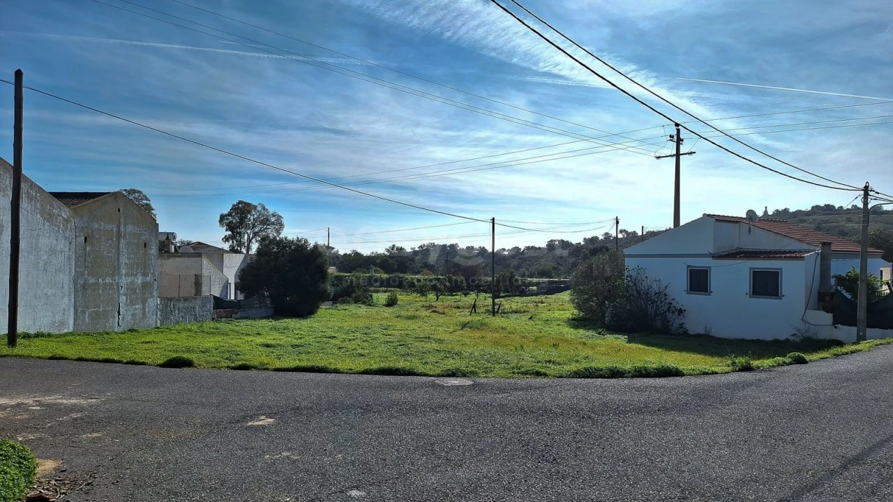 Terreno para Venda em Odeleite Foto 1