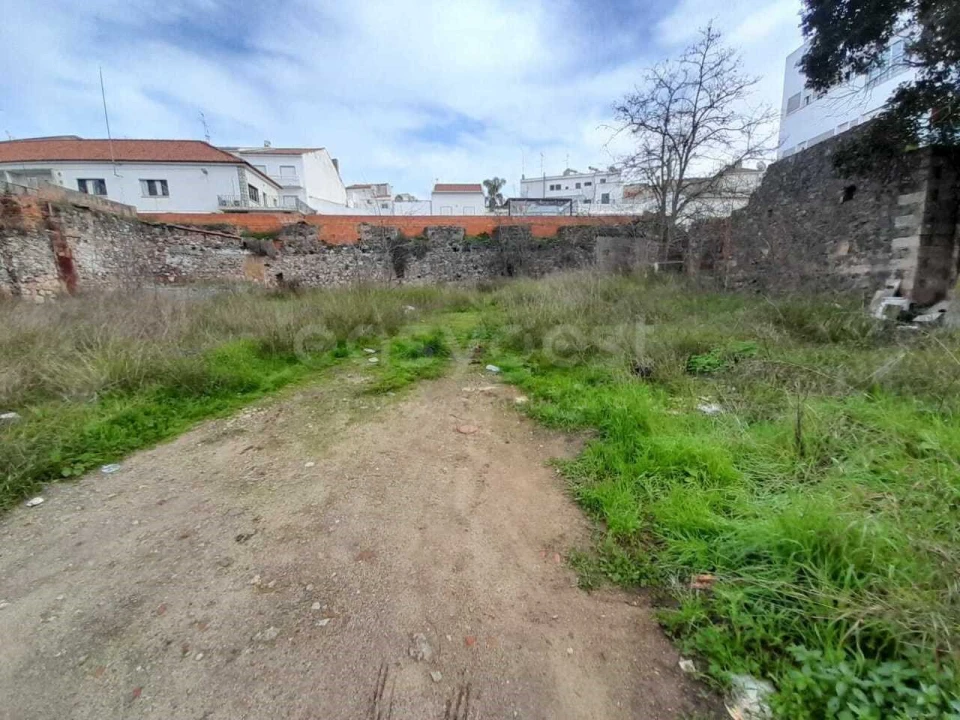 Terreno para Venda em Beja (Santiago Maior e São João Baptista) Foto 2