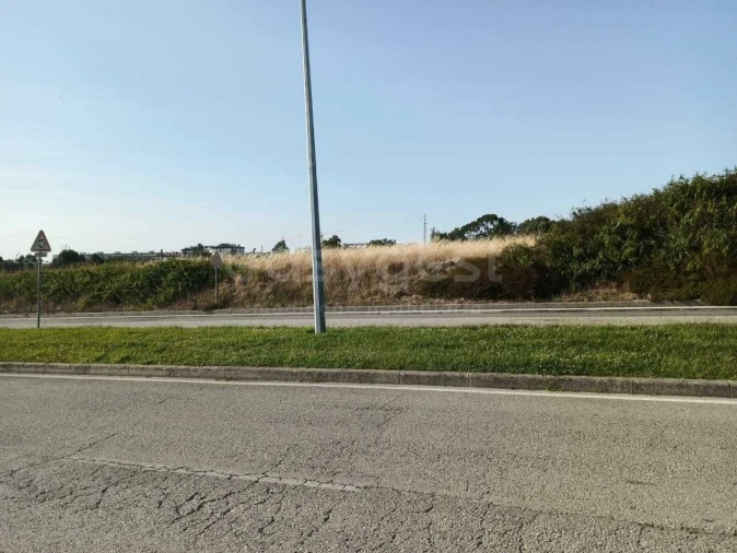 Terreno para Venda em Esgueira Foto 3