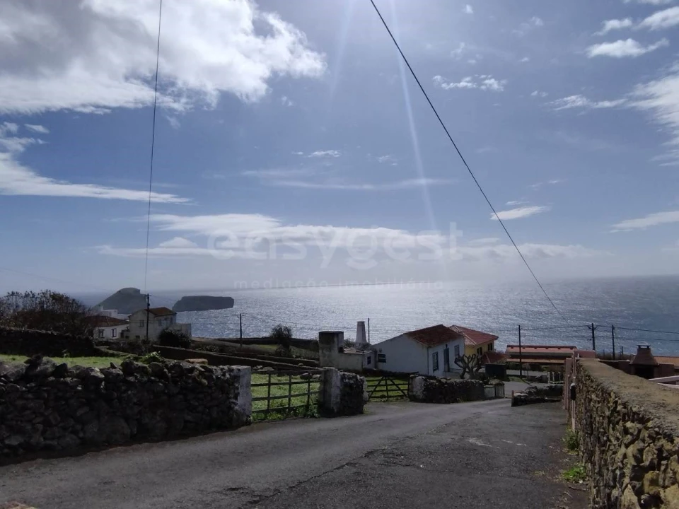 Terreno para Venda em Ribeirinha Foto 15