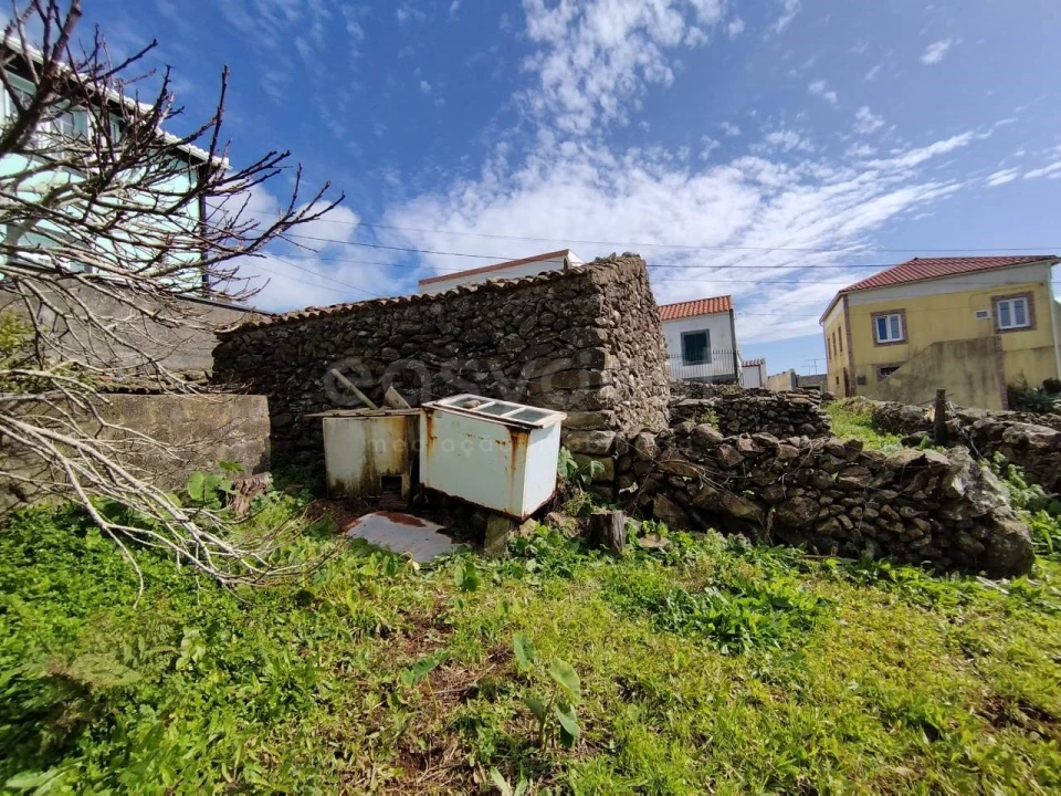 Terreno para Venda em Ribeirinha Foto 16