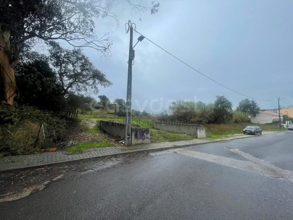 Terreno para Venda em Milharado Foto 2