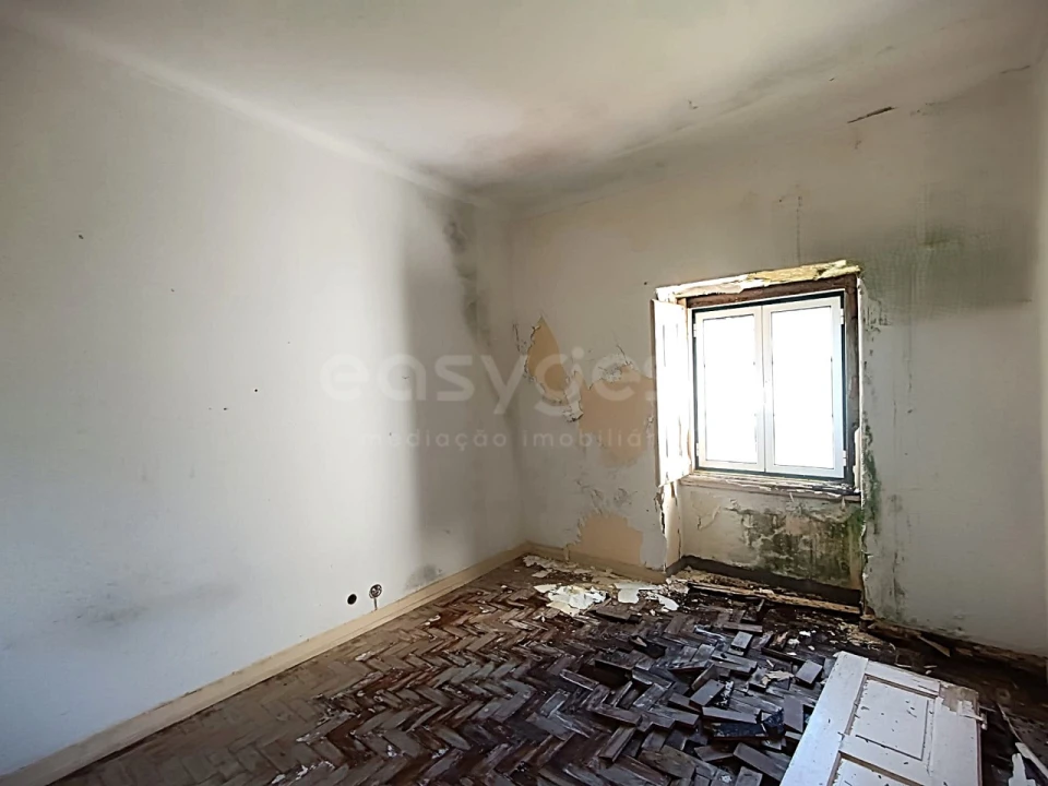 Moradia T10 para Venda em Mouriscas Foto 13