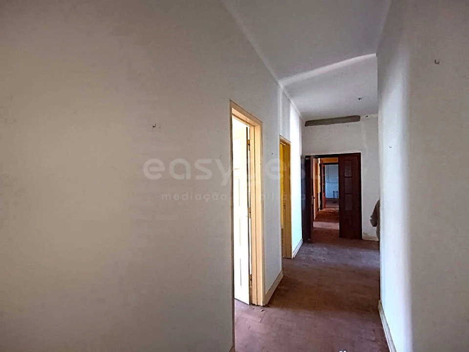 Moradia T10 para Venda em Mouriscas Foto 12