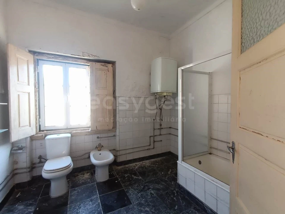 Moradia T10 para Venda em Mouriscas Foto 21